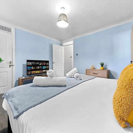 Watford Cozy Full Home - Perfect For Harry Potter Studios! Buitenkant foto